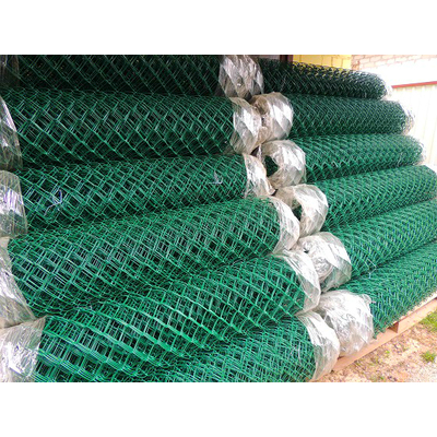 Обыкновенная сетка Рабица с ПВХ покрытием 2,4 мм. Высота 1,8 м