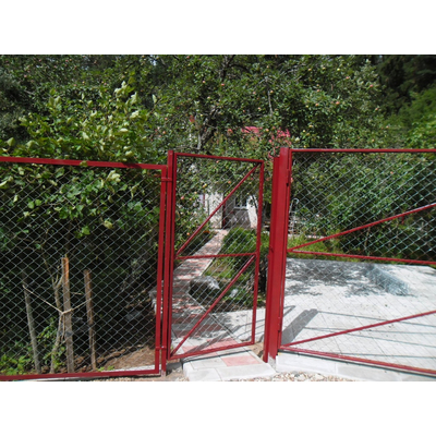 Оцинкованная сетка рабица для забора д. 1,8 высотой 1,2 м